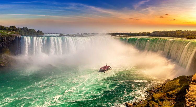 Kanada Ontario Niagarafälle iStock bloodua